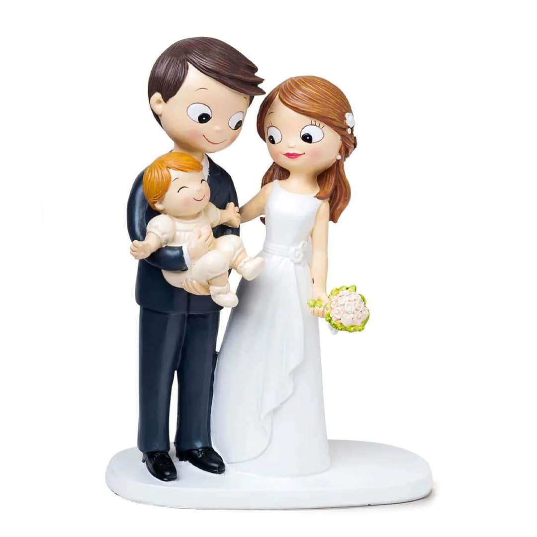 figura-pastel-boda-novios-con-bebé-en-brazos-figura-pastií-boda-nuvis-amb-nadó-als-brassos