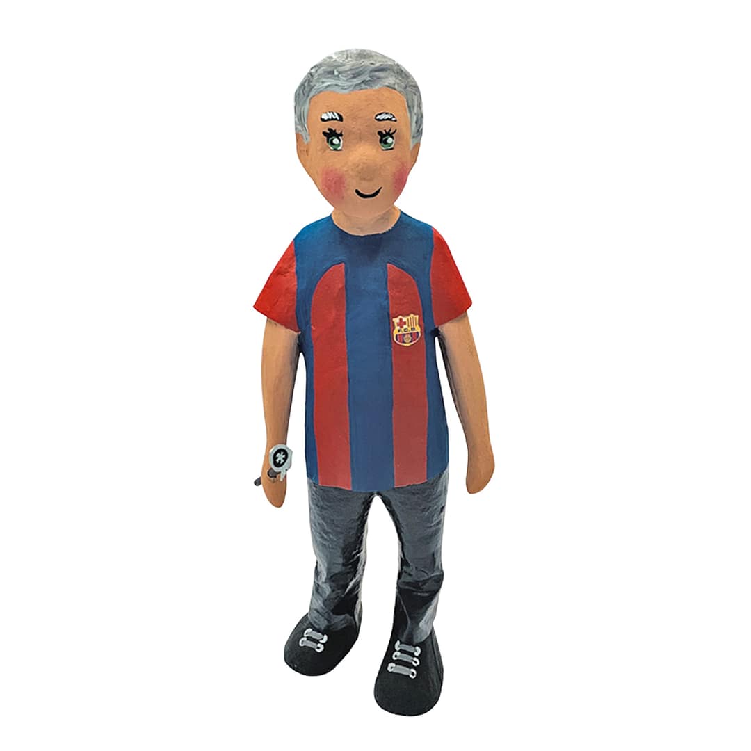 figura de papel maché futbolista barça